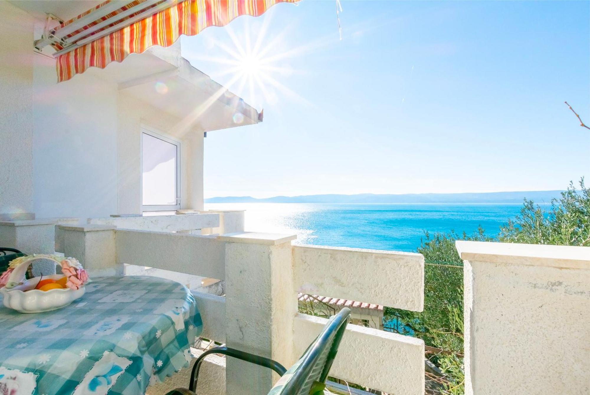 Apartments Ivo - Sea View; Pisak Exterior photo